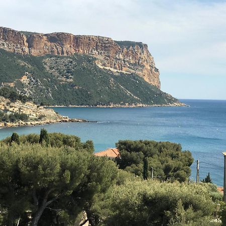La Maison De Doms Avec Jacuzzi Et Vue Mer Cassis Exterior foto