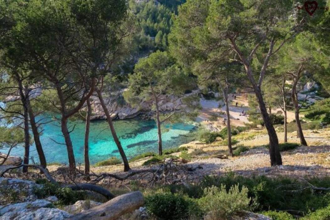 La Maison De Doms Avec Jacuzzi Et Vue Mer Cassis Exterior foto