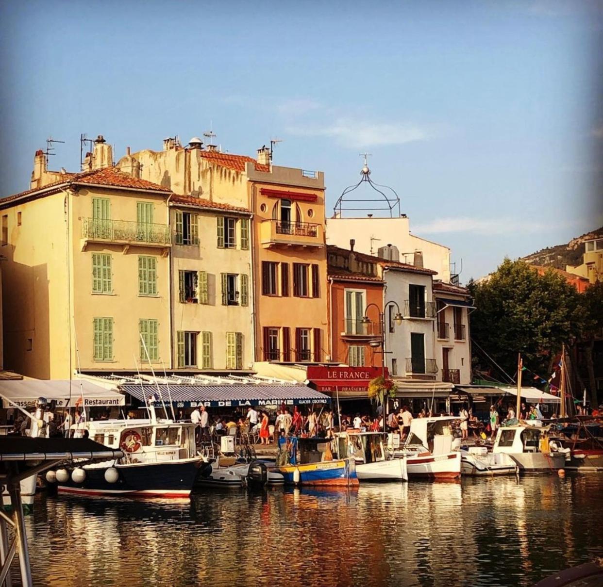La Maison De Doms Avec Jacuzzi Et Vue Mer Cassis Exterior foto