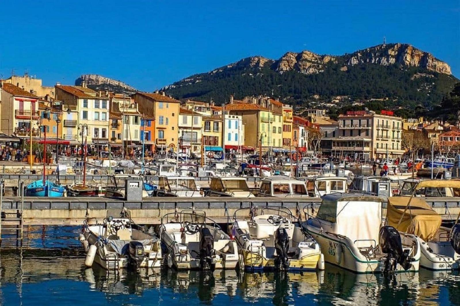 La Maison De Doms Avec Jacuzzi Et Vue Mer Cassis Exterior foto